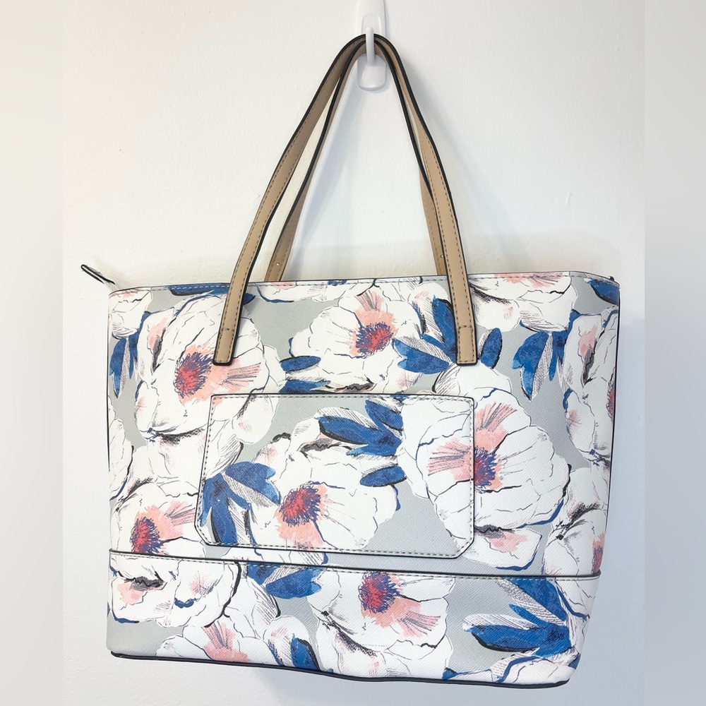 GUESS NWOT Watercolor Style Floral Tote Bag in White, Blue & Pink w/Tan Handles - Picture 3 of 11